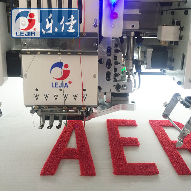 Flat With Easy Chenille Embroidery Machine, 2018 Most Popular Embroidery Machine With Cheap Price